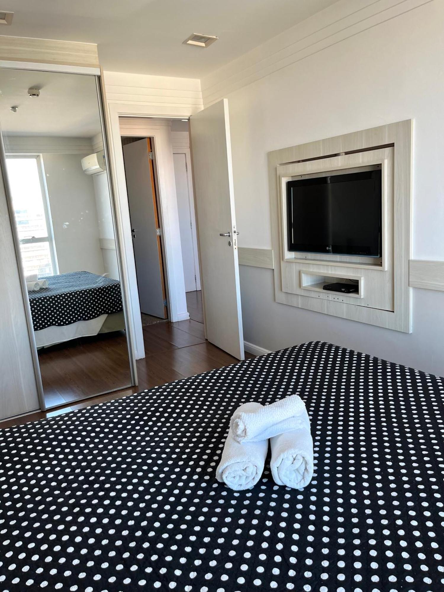 Flat Mercure 03 *